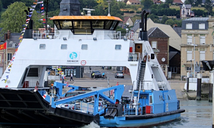 Exiger d'avoir un service fiable du bac de Duclair/Berville sur Seine.