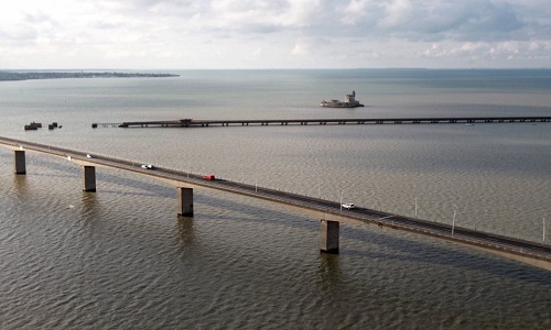 Contre le péage du pont