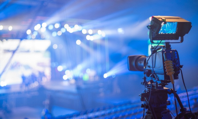 Tournée Star Ac : Gardons Maureen sur  