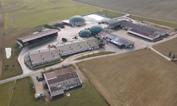STOP à la ferme-usine 3260 cochons en cage de Peterschmitt à Andelnans (Territoire de Belfort)