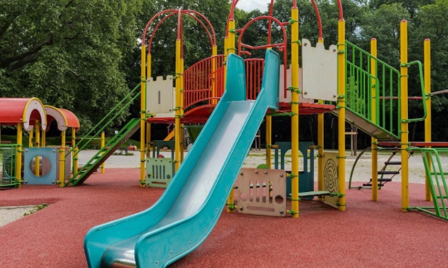 Pour une aire de jeux pour nos enfants à Vieux-habitants