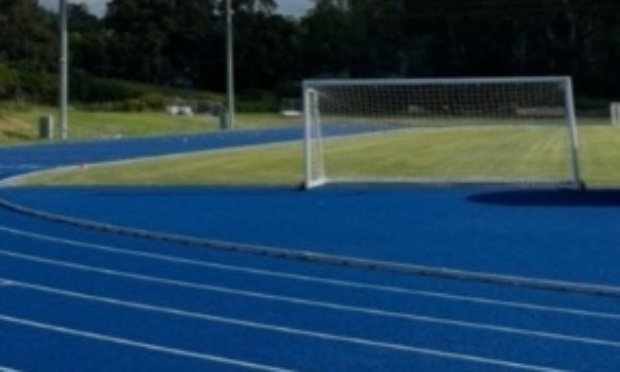 Pour l’inscription d’une piste d’athlétisme au projet du Gazon synthétique de Maen-Roch