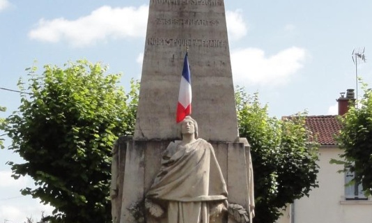 Pour la reconnaissance du capitaine Albert Thorel sur le monument aux morts de son village natal
