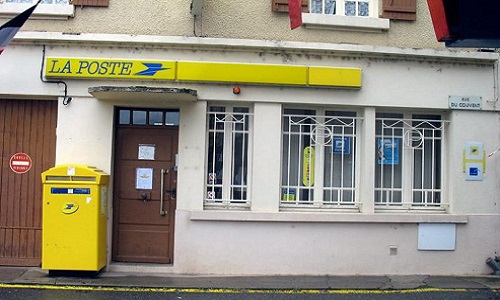 Non à la fermeture du bureau de poste.