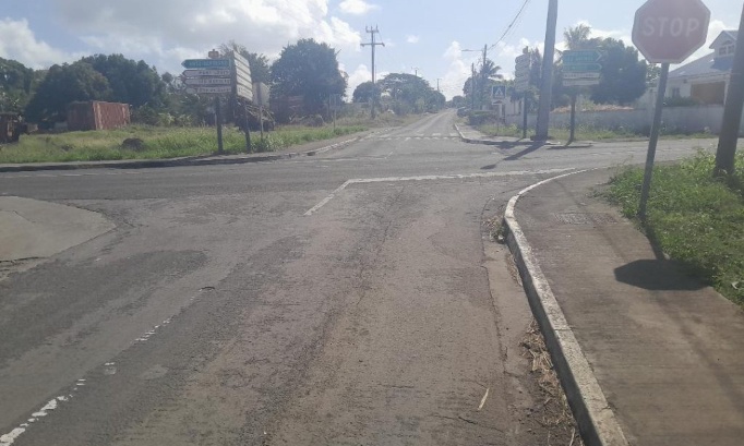 STOP aux accidents fréquents et violents au carrefour Dumaine Chabert Délisle de Petit-Canal !
