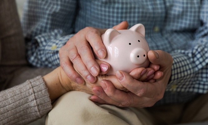 Retraités : non à la suppression de  l'abattement fiscal de 10%