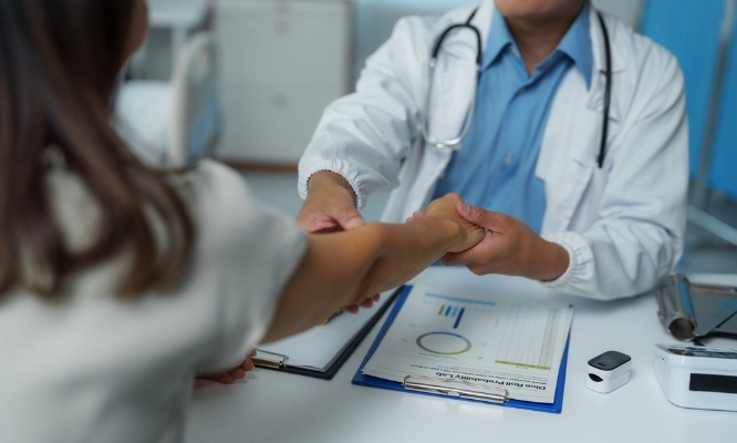 Non à la régulation de l'installation des médecins !