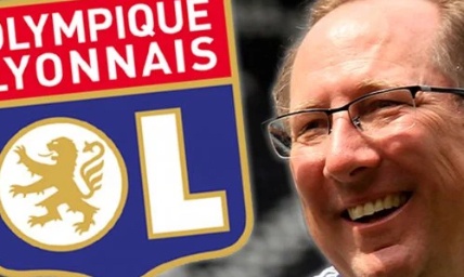 Exiger le départ de John Textor de l’Olympique Lyonnais