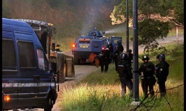 Pour l'expulsion d’un squat illégal et dangereux à proximité de notre quartier résidentiel (Nouméa) squat de Tina