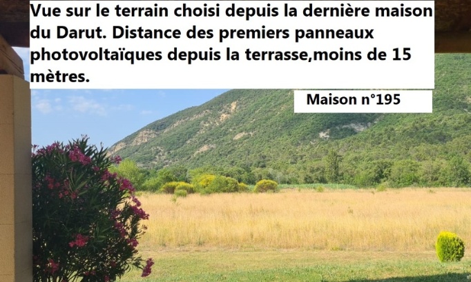 Opposition à l'implantation d'un champ photovoltaïque implanté à 15 mètres des habitations