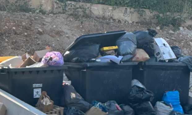 NON AUX POUBELLES DOMAINE JADE