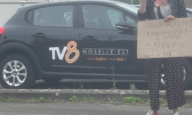 En finir avec la répression chez « TV8 Moselle-est », TV soutenue par des collectivités locales