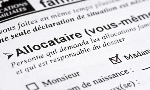 Supprimer les allocations familiales aux parents dont les enfants ont été placés à l'Aide Sociale à l'Enfance