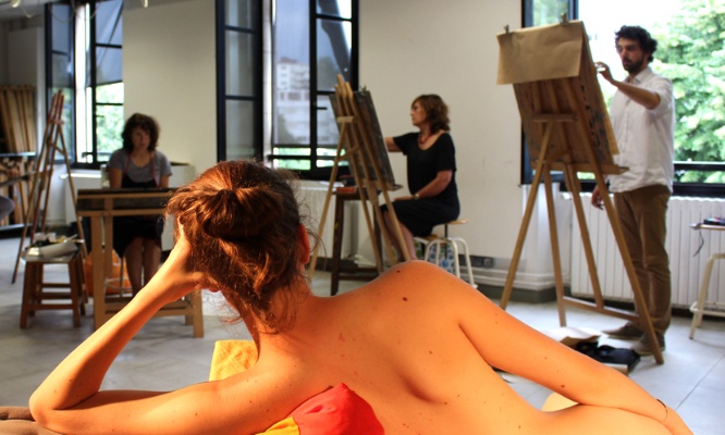 Maintenir la présence de modèles vivant