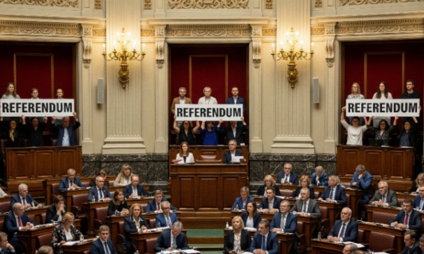 Pour une réforme constitutionnelle en 2029 : introduisons le référendum et l’initiative citoyenne