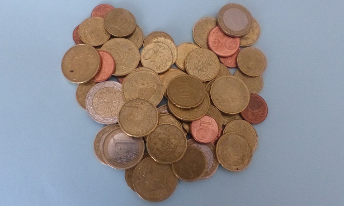 Plus de numéraires, plus de chèques et alors quoi, qu'une carte plastique pour tout régler !?