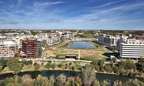 Stop à la circulation saturée dans le quartier Eurêka et Millénaire de Montpellier.