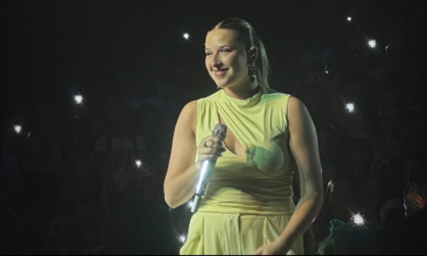 Un Accor Arena pour Héléna