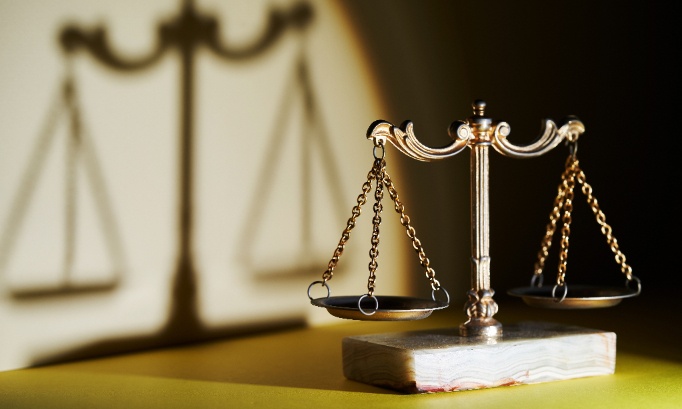 Pour l'égalité fiscale entre élus et citoyens !