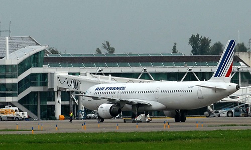 Les avions passent, les dossiers trépassent !