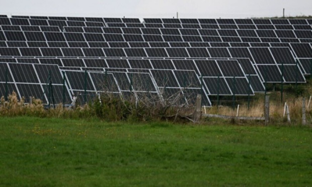 PÉTITION DES HABITANTS DU LOTISSEMENT « VIGNOBLE DU SUD » – COMMUNE DE RÉGNY