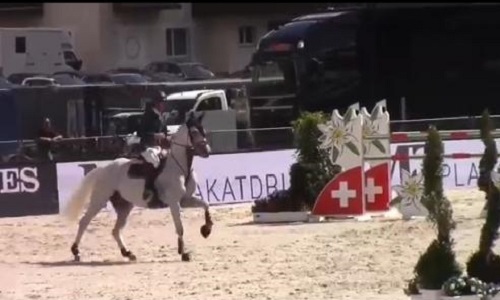 Pour la mise à pied à vie de Thornton Kevin