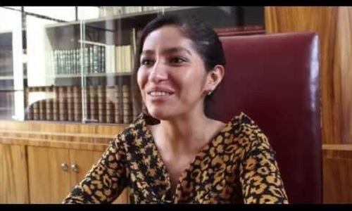 Bibliothécaire renvoyée pour avoir dit “Oui” au référendum de paix en Colombie