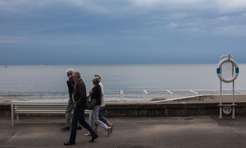 Soutenir les 64 députés qui veulent baisser la CSG pour les petites retraites ne dépassant pas 1200€ par mois
