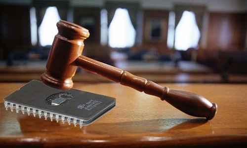 Pour que Maxime puisse venir à la sortie à la cour d'assises