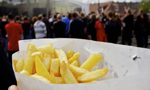 Plus de cochonnets aux menus des baraques à frites !