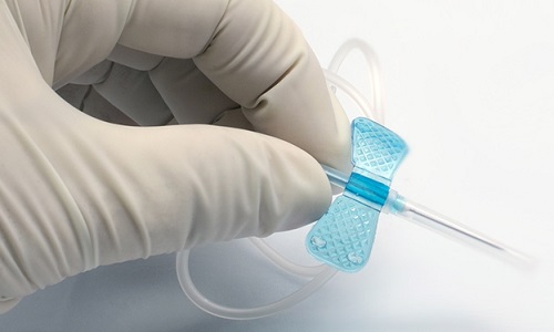 Pratique de soins infirmiers barbare , j'en demande l'interdiction .