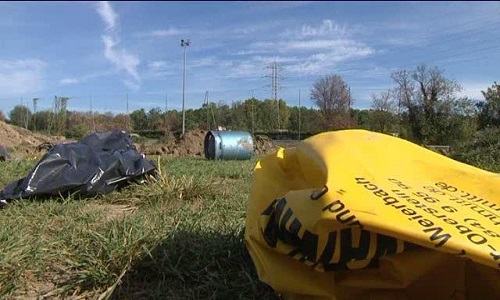 Saint-Menet, le terrain miné