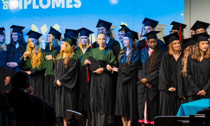 Un seul diplôme, une seule cérémonie : tous à Lyon !