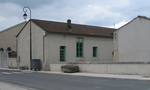 Stop à l'ouverture de la MAM dans l'école de Tugeras-Saint-Maurice