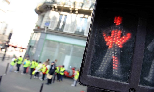 Sécurité pour nos enfants sur les trottoirs de nos villes!