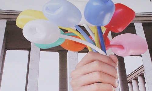 Non au bouquet kitsch de Jeff Koons planté sans consultation dans le 16e arr. de Paris !