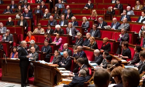 Contre l'absentéisme abusif des élus de la République (1/30e par jour d'absence)