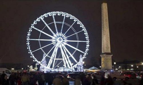 Conserver la Grande Roue place de la Concorde
