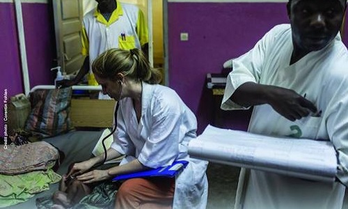 Mobilisez-vous pour le maintien du semestre d'internes à MSF en signant cette pétition