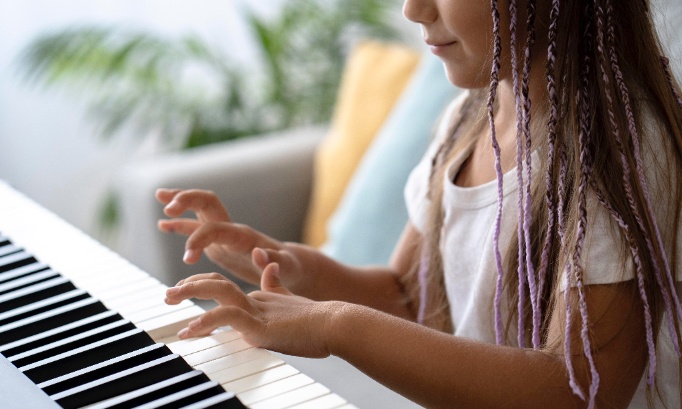 Pour le maintien de la gratuité des droits d’inscription dans les Académies ESAHR