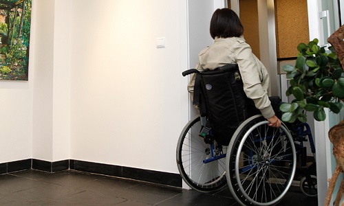 Les politiques sont tous des menteurs, ils n'ont pas tenu leurs promesses à mon égard