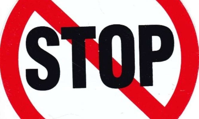 stop à la numérisation massive de l’école ! protégeons nos collégiens !