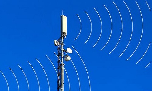 Non aux 5 antennes relais dans le quartier Lévis-Legendre (Paris 17), en face de l’école Fénelon et de la crèche des Petits Chaperons Rouges