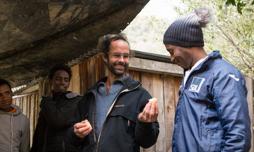 Abandon de toutes les charges retenues et la relaxe de Cédric Herrou