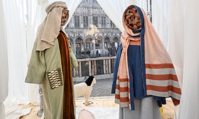 Stop à la crèche artistique sur la Grand-Place de Bruxelles