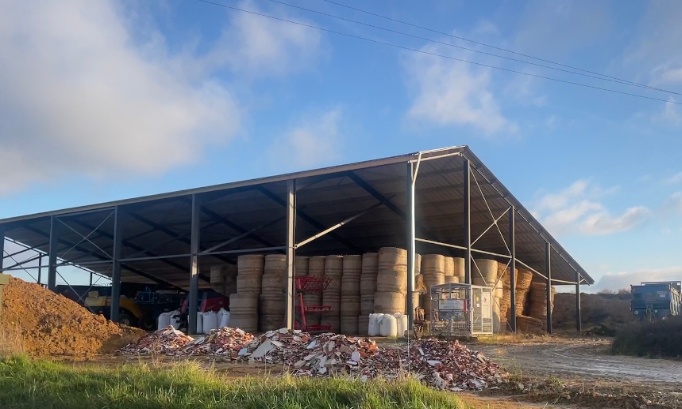 Protegeons nos paysages ! Non aux hangars et projets photovolataïques en zones rurales !