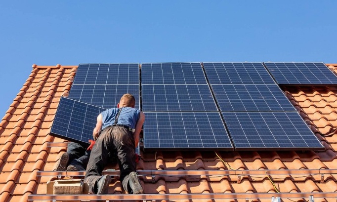 Pour empêcher les responsables d’arnaques photovoltaïques de repartir
