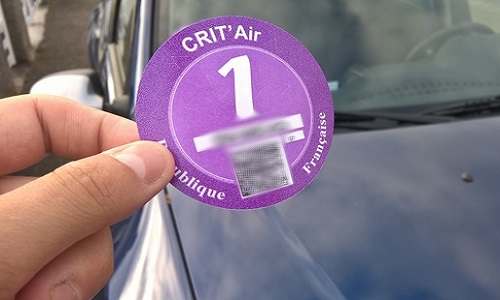 Contre la vignette auto crit'air qui interdit la circulation aux voitures propres