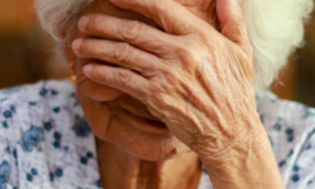 Pour des EHPAD dignes : augmentez les moyens et le personnel maintenant