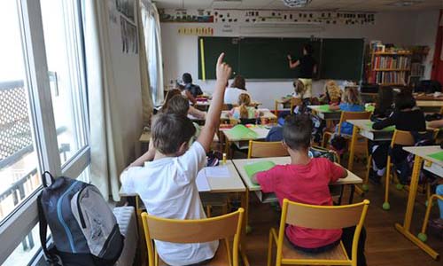 Empêcher la fermeture d'une classe de l'école publique Jean Monnet du Conquet